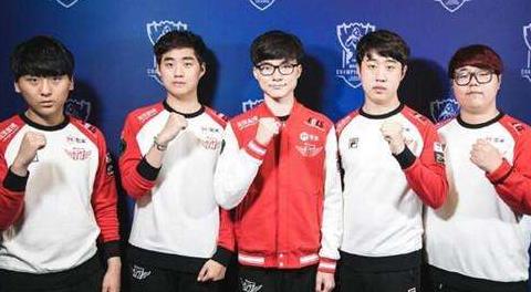 LoL Esports官方推特：这些年来，Faker和他的队友们